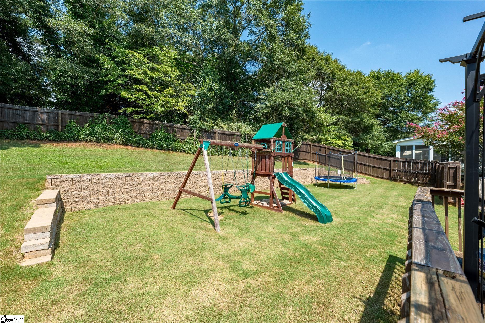 116 Spring Lake Loop Simpsonville, SC 29681 - Photo 6 of 33