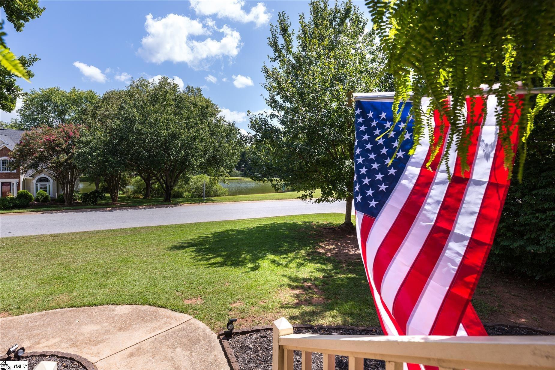116 Spring Lake Loop Simpsonville, SC 29681 - Photo 10 of 33