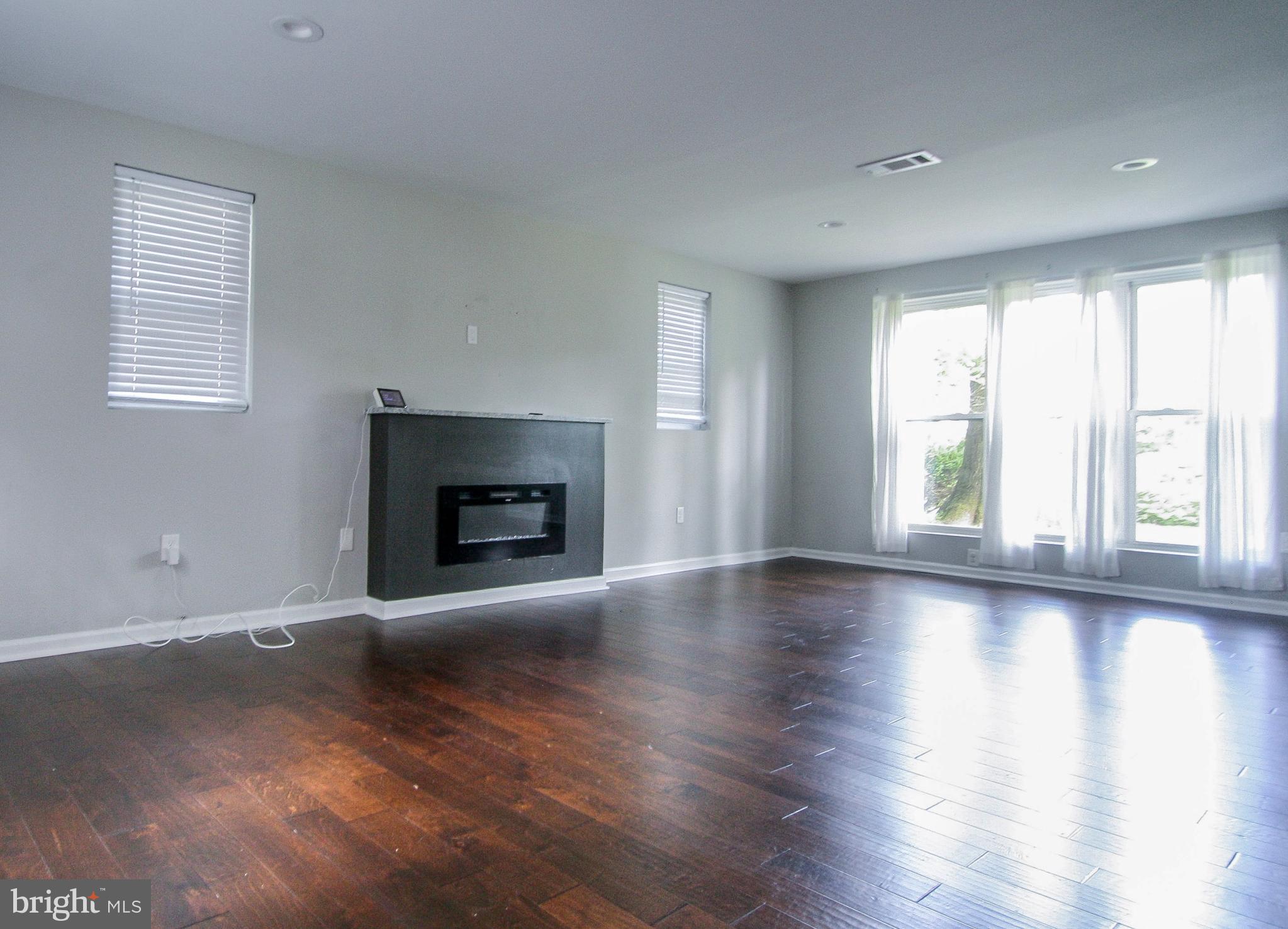 7904 Chandler Road Glenside, PA 19038 - Photo 10 of 35