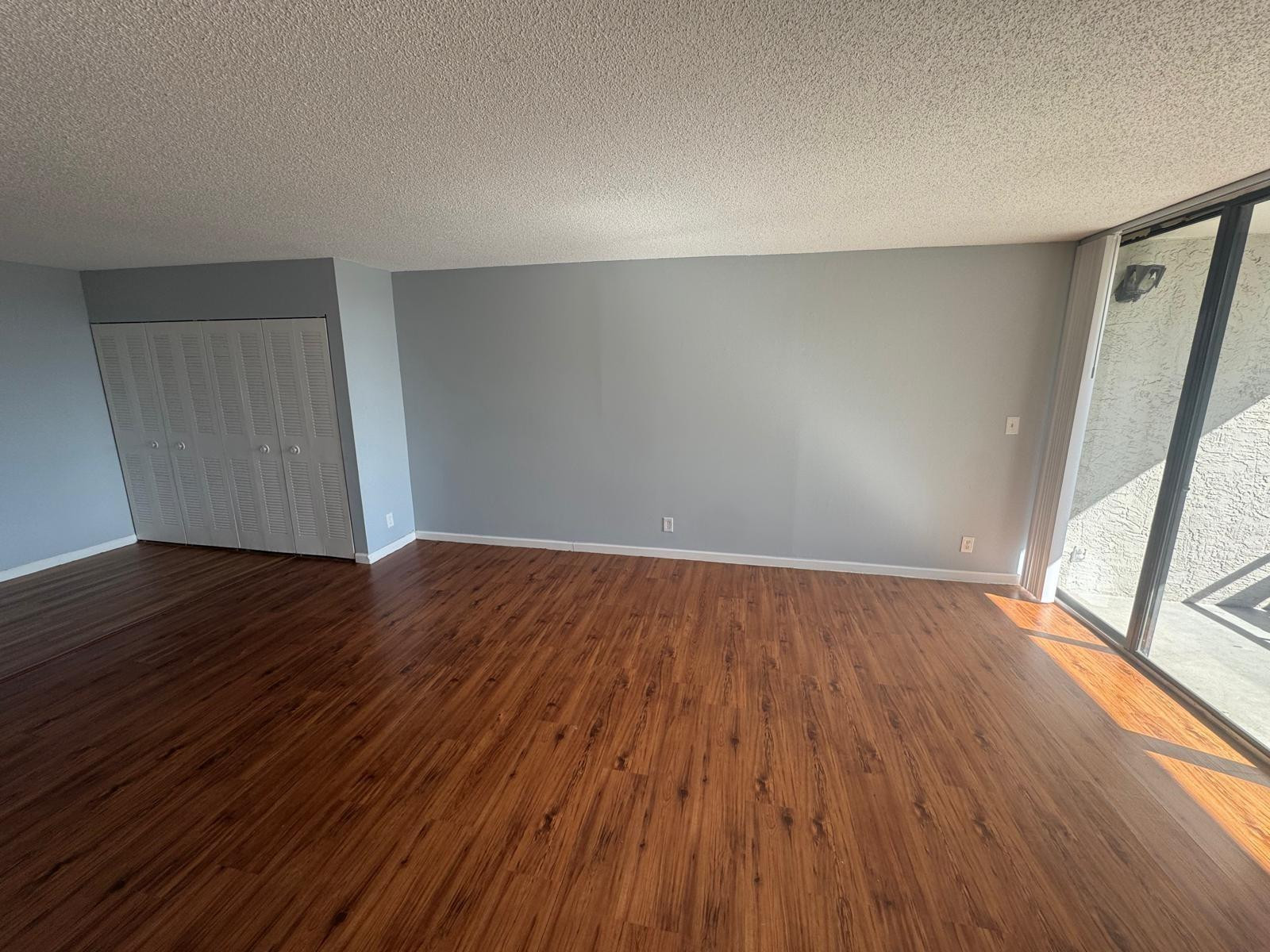 4222 Inverrary Boulevard, Unit 4313 Lauderhill, FL 33319 - Photo 5 of 7 Photo 5