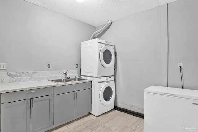 a view of a house with swimming pool