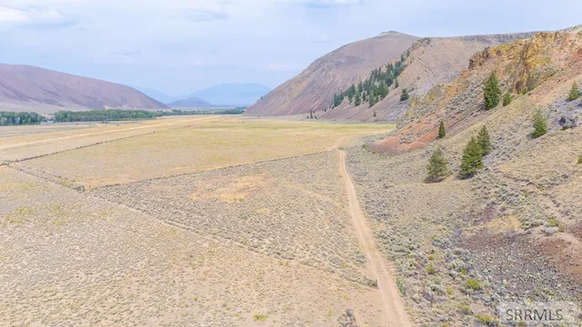 $373,425 | 4897 Trail Creek Road, Mackay, ID 83251