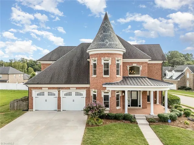 $575,000 | 6400 Rains Davis Drive, Kernersville, NC 27284