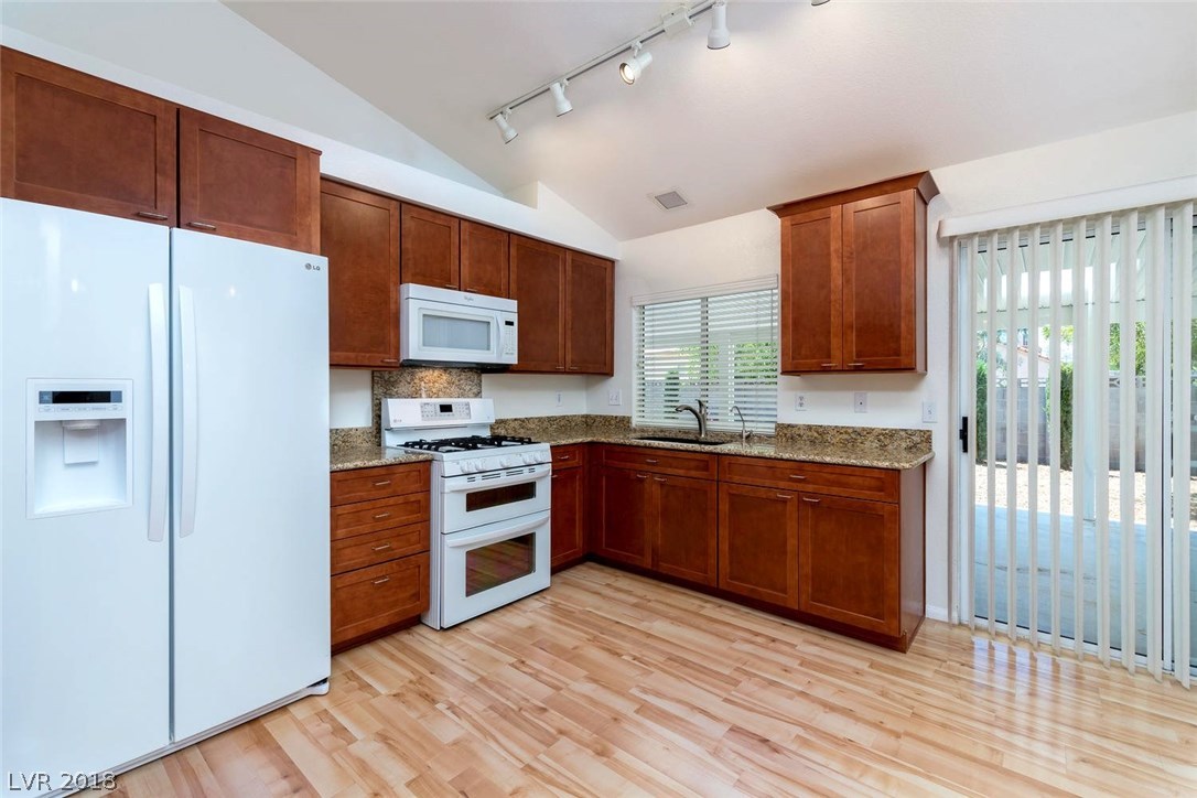 5909 April Lane Las Vegas, NV 89130 - Photo 10 of 30