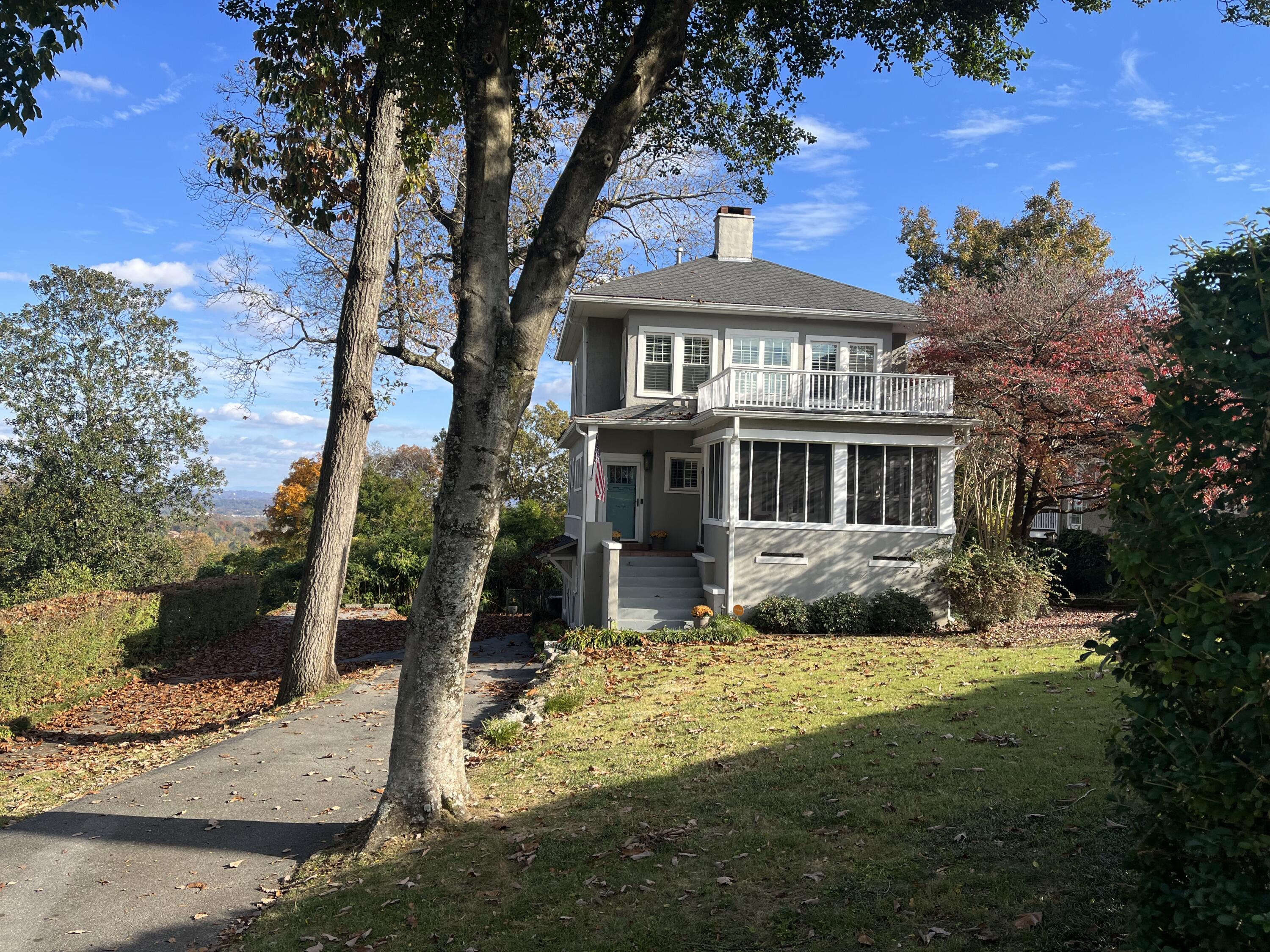 68 South Crest Road Chattanooga, TN 37404 - Photo 1 of 56 image_50739969