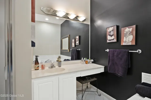 $3,200 | 91 Vista Drive, Saratoga Springs, NY 12866