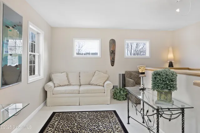 $3,200 | 91 Vista Drive, Saratoga Springs, NY 12866