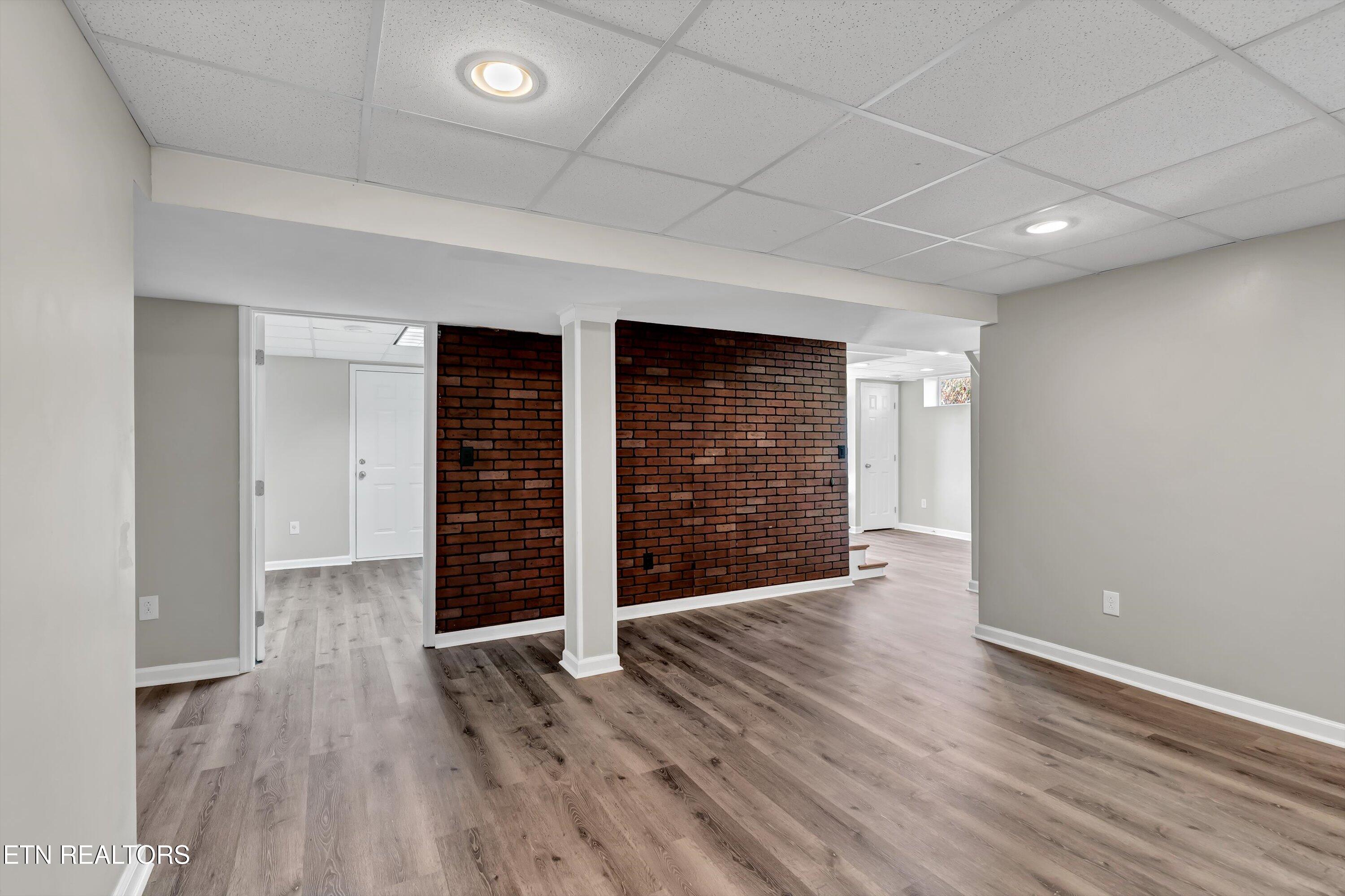 102 Nolan Road Oak Ridge, TN 37830 - Photo 15 of 20 Lower Level family Room