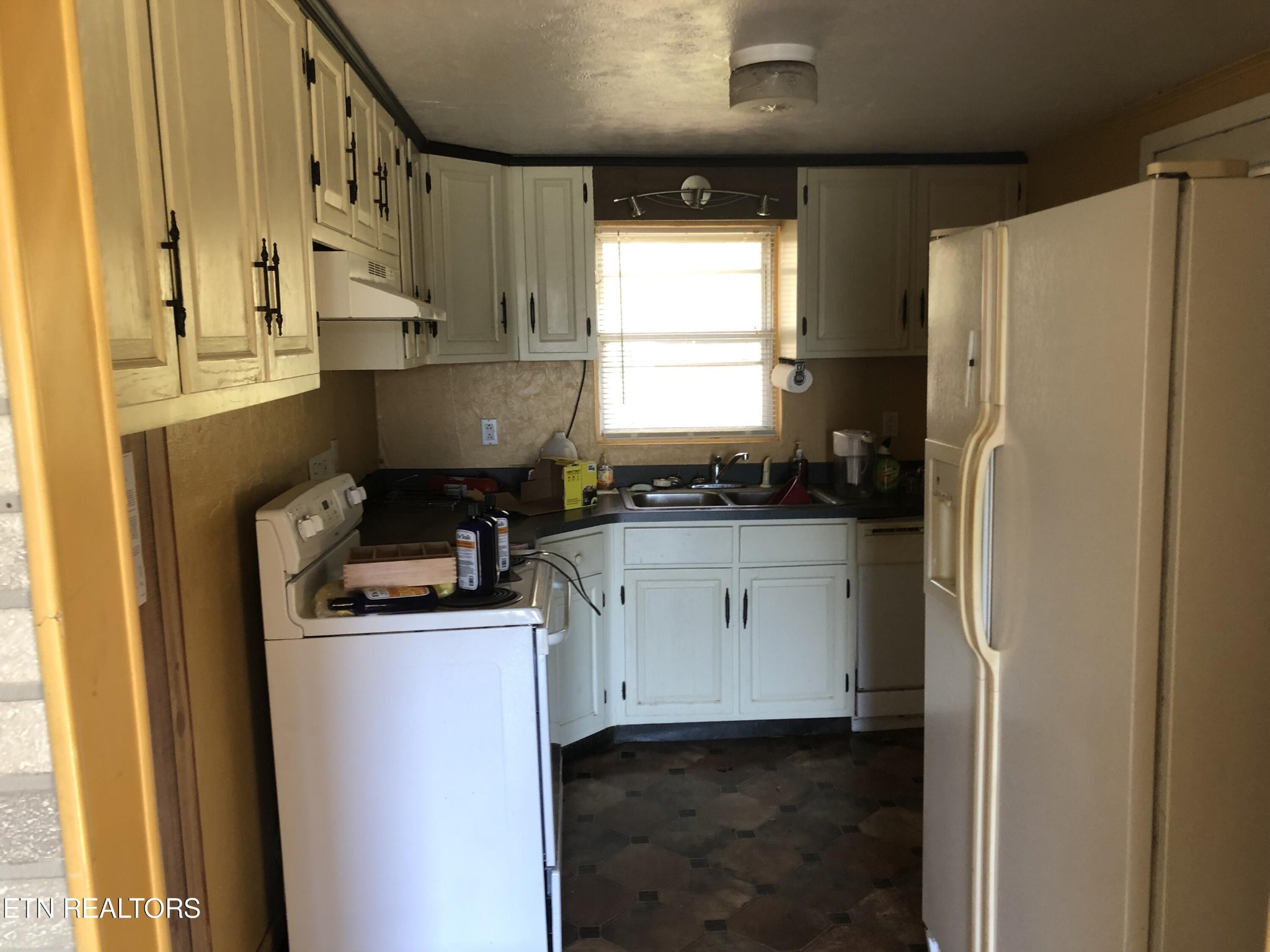 238 Stephens Road Oliver Springs, TN 37840 - Photo 13 of 21 Gallery Image 13