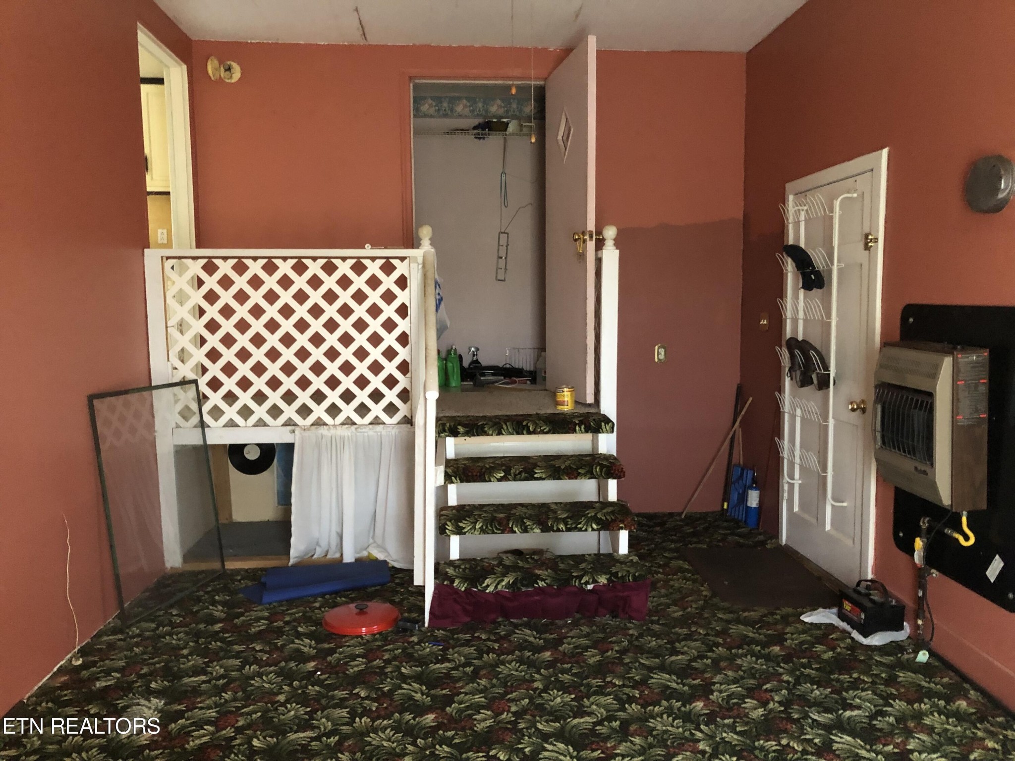 238 Stephens Road Oliver Springs, TN 37840 - Photo 16 of 21 Gallery Image 16