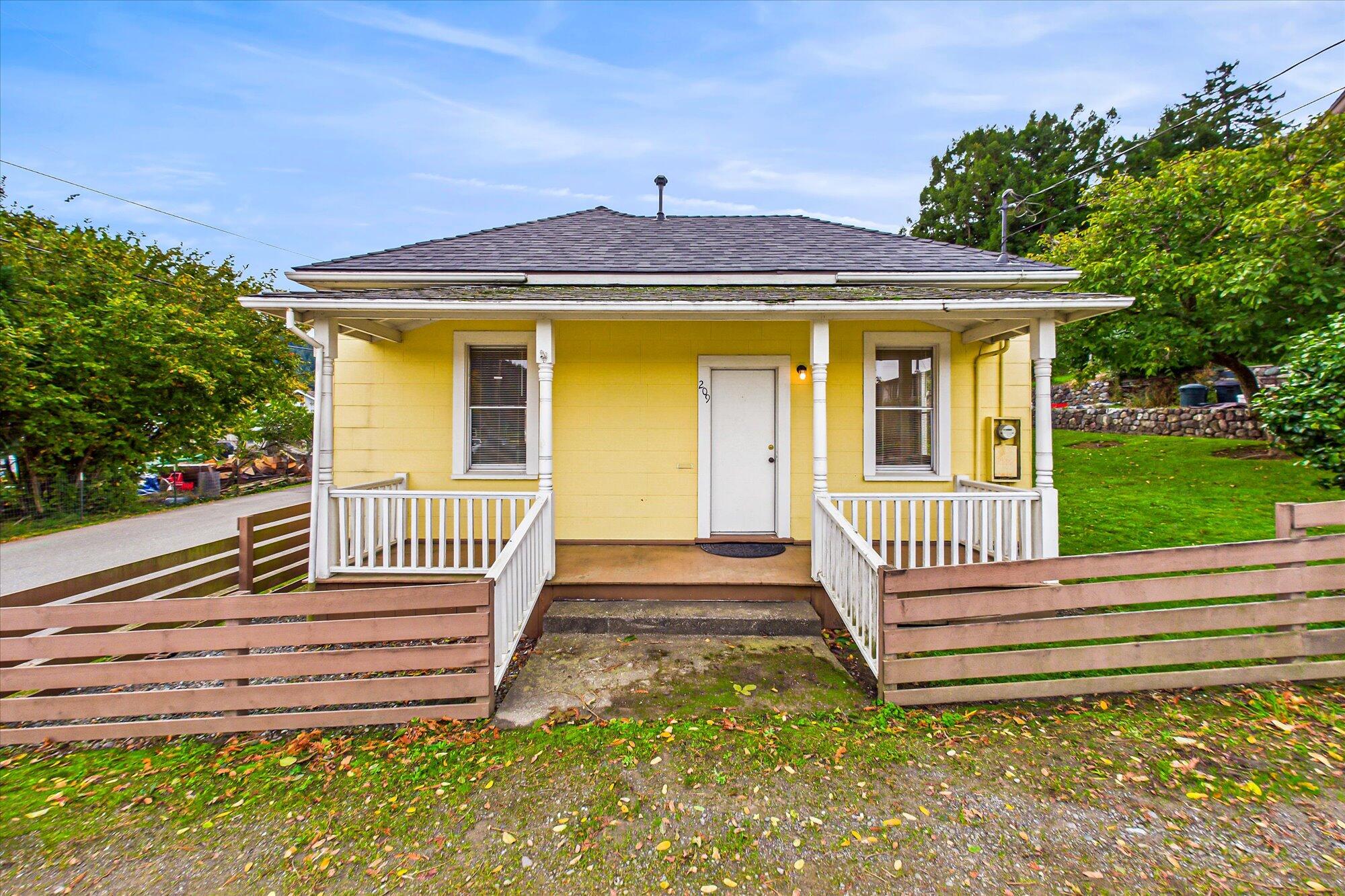 209 Monument Road Rio Dell, CA 95562 - Photo 33 of 34