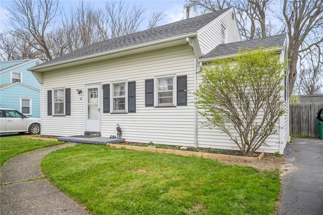 52 Haddon Road Greece, NY 14626 - Photo 2 of 27