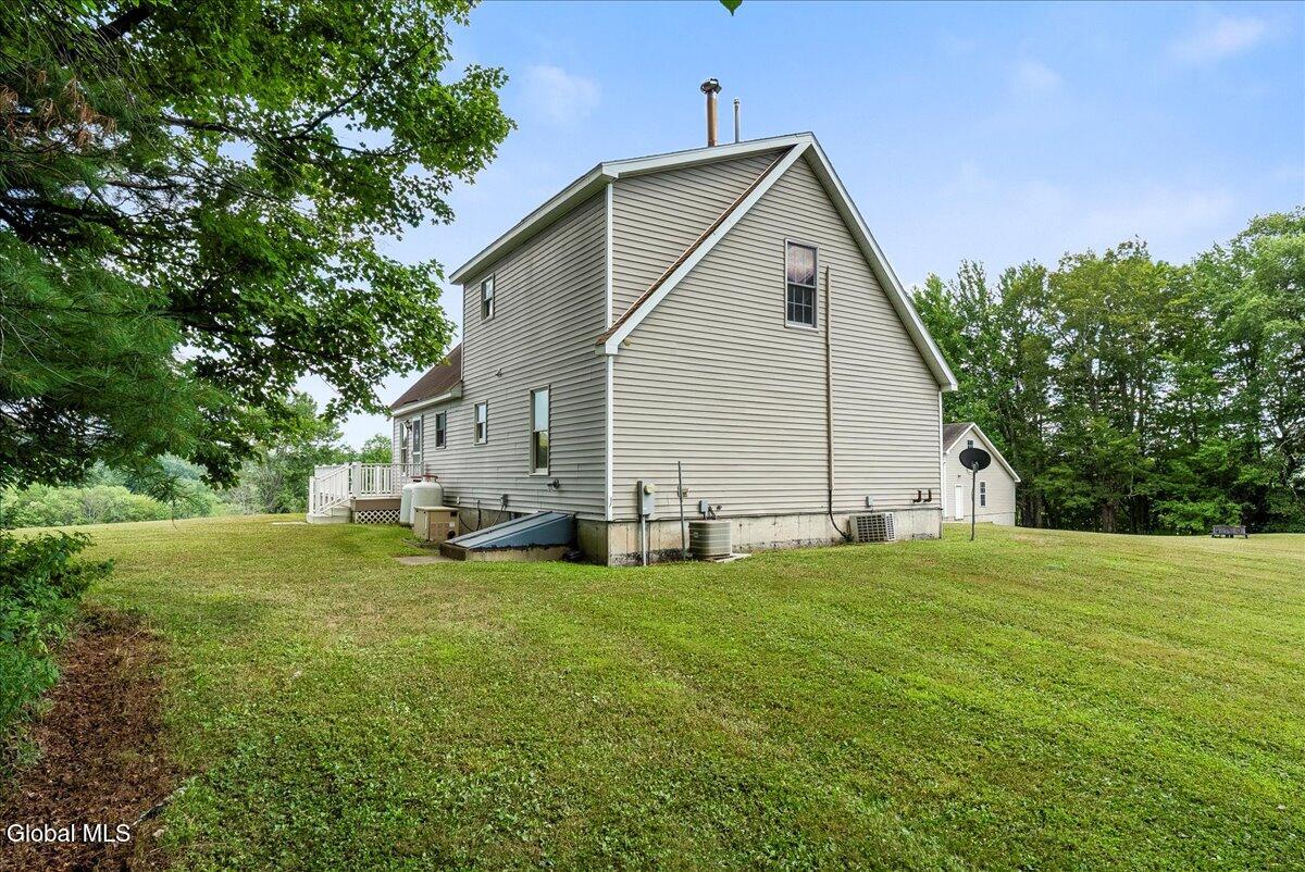 219 Rossman Valley Road Fulton, NY 12149 - Photo 32 of 46 16-DSC09126