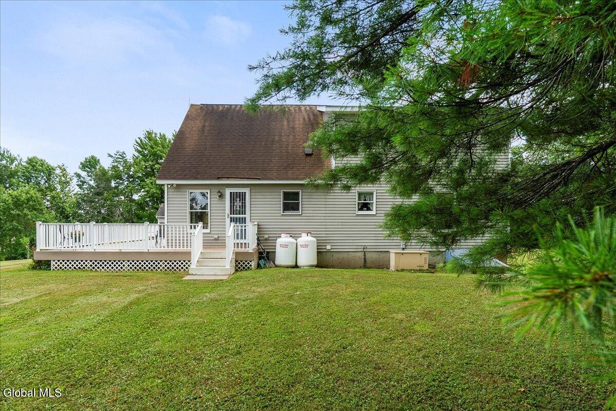 219 Rossman Valley Road Fulton, NY 12149 - Photo 4 of 46 10-DSC09081