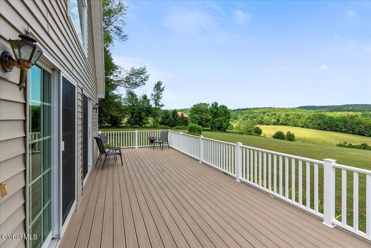 219 Rossman Valley Road Fulton, NY 12149 - Photo 5 of 46 18-DSC09156