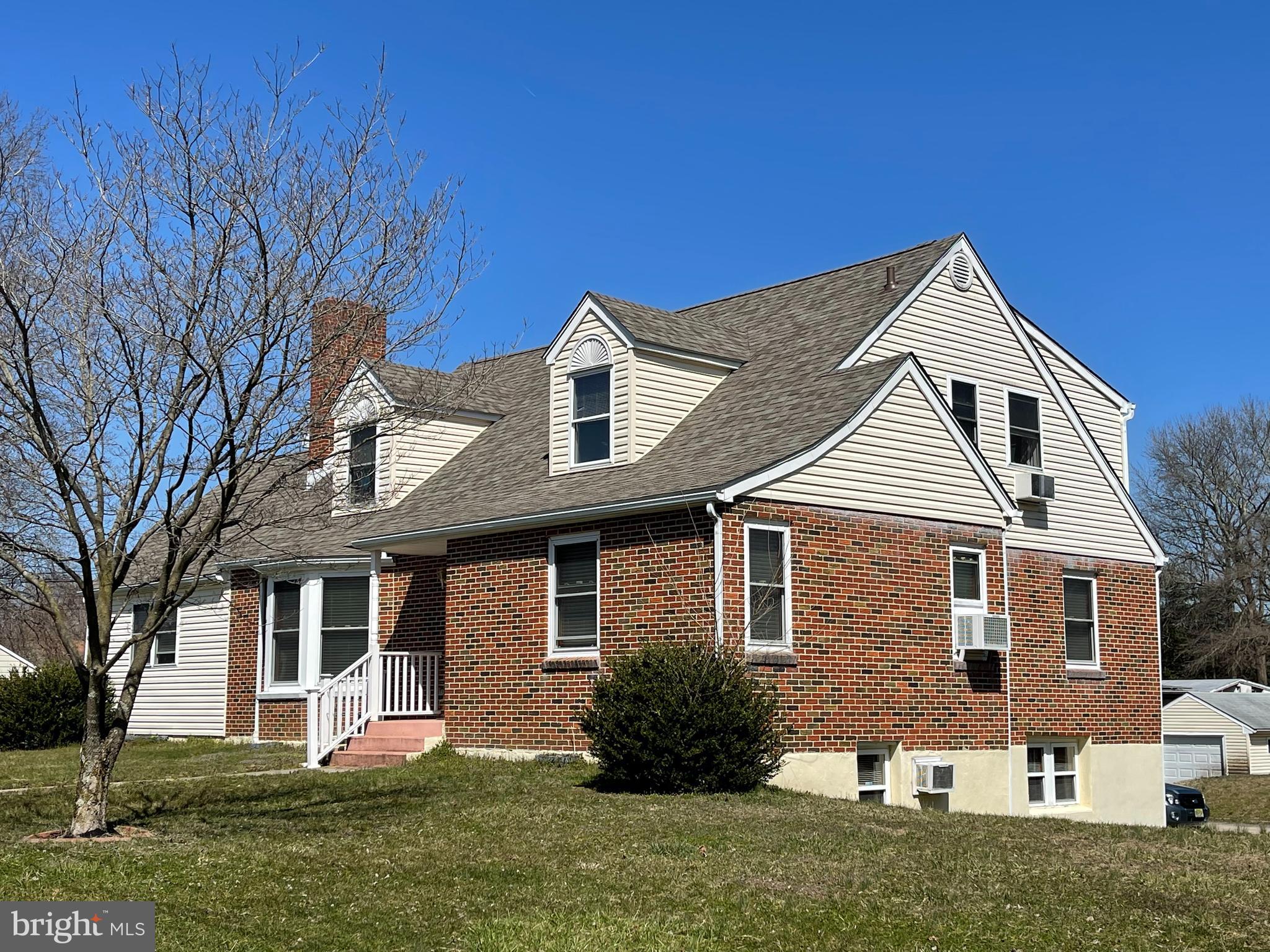 442 Chews Landing Road Sicklerville, NJ 08081 - Photo 2 of 29 Gallery Image 2