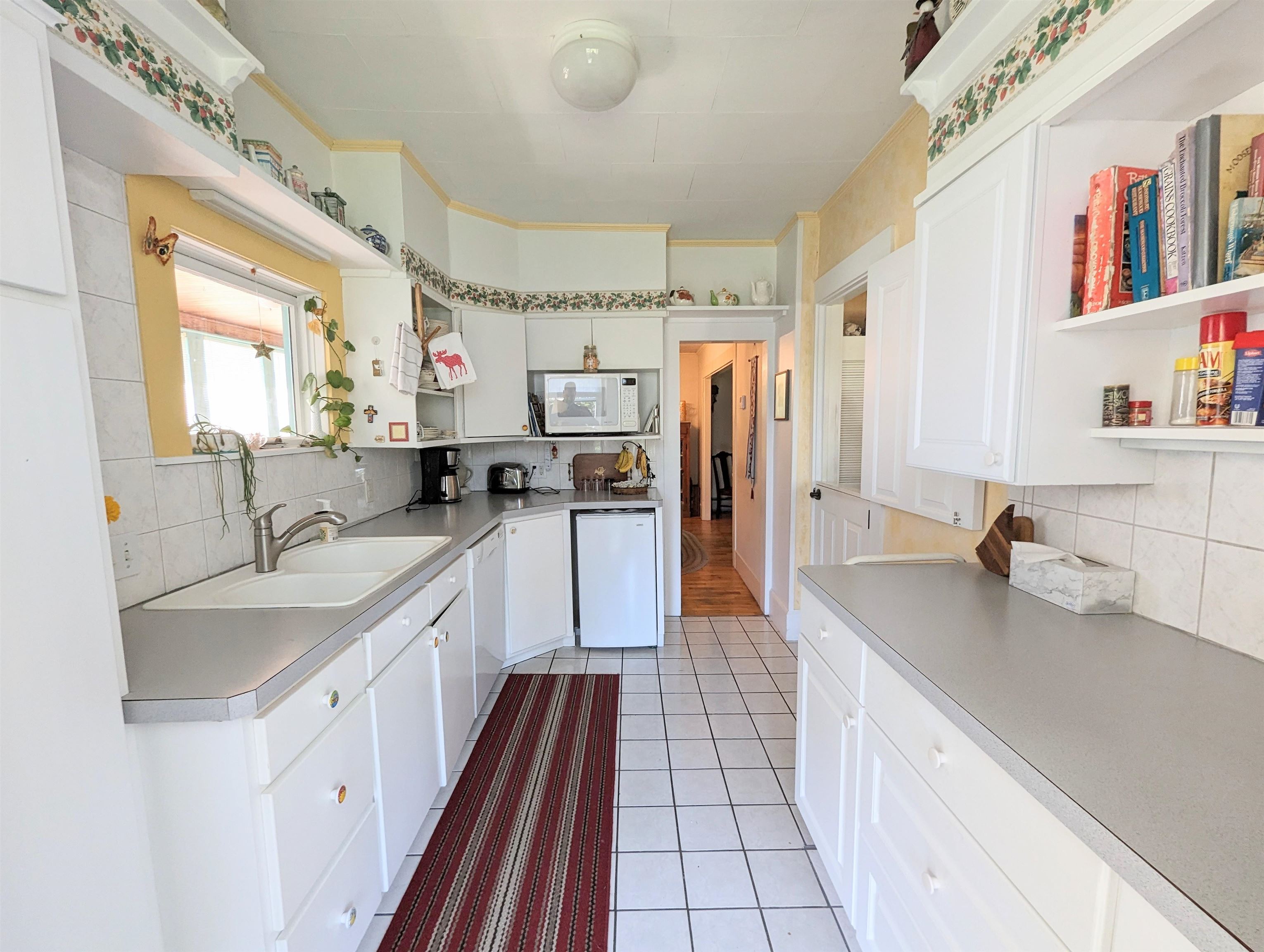 1573 Highway 5 Barnet, VT 05821 - Photo 15 of 36