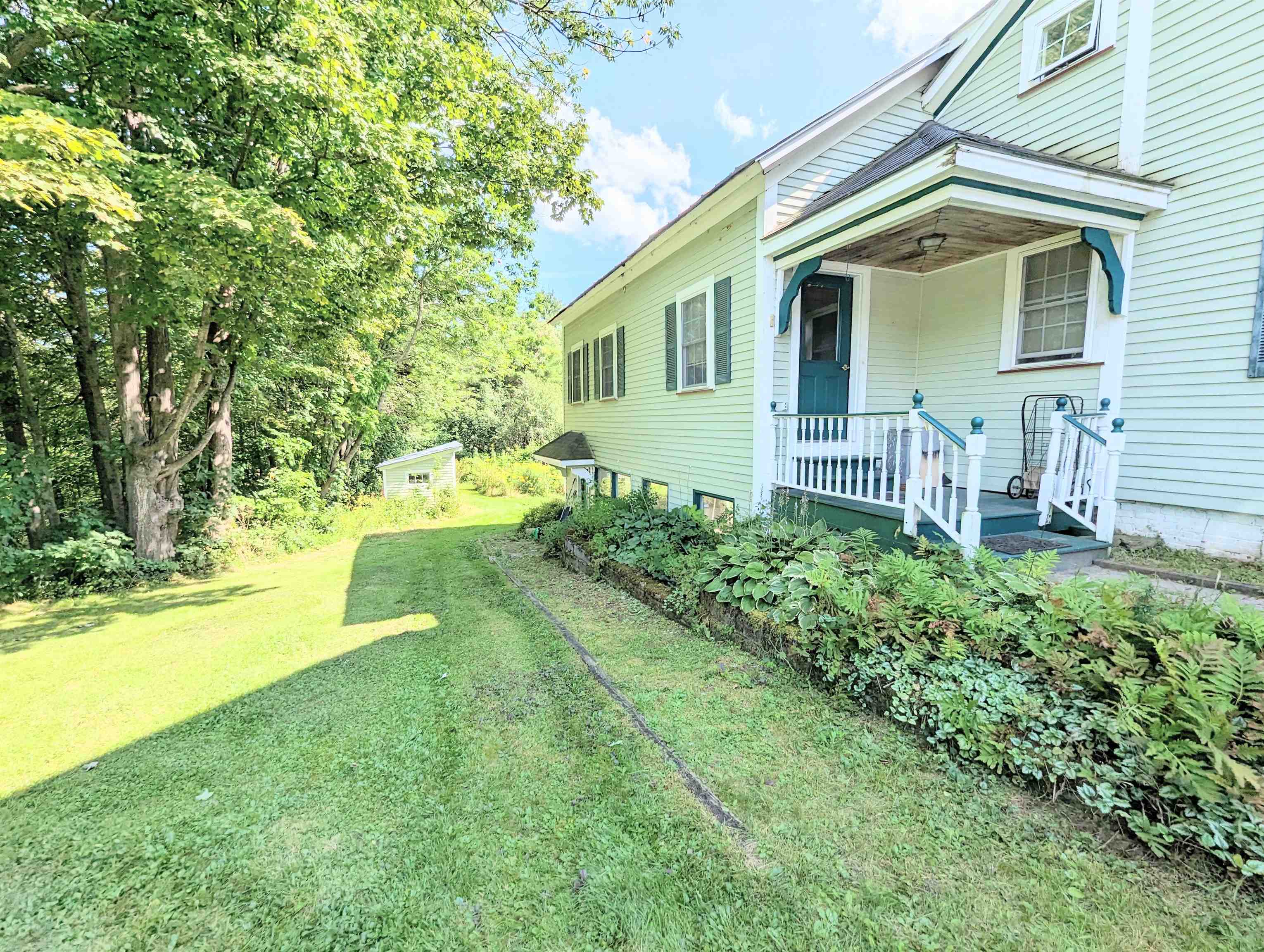 1573 Highway 5 Barnet, VT 05821 - Photo 2 of 36