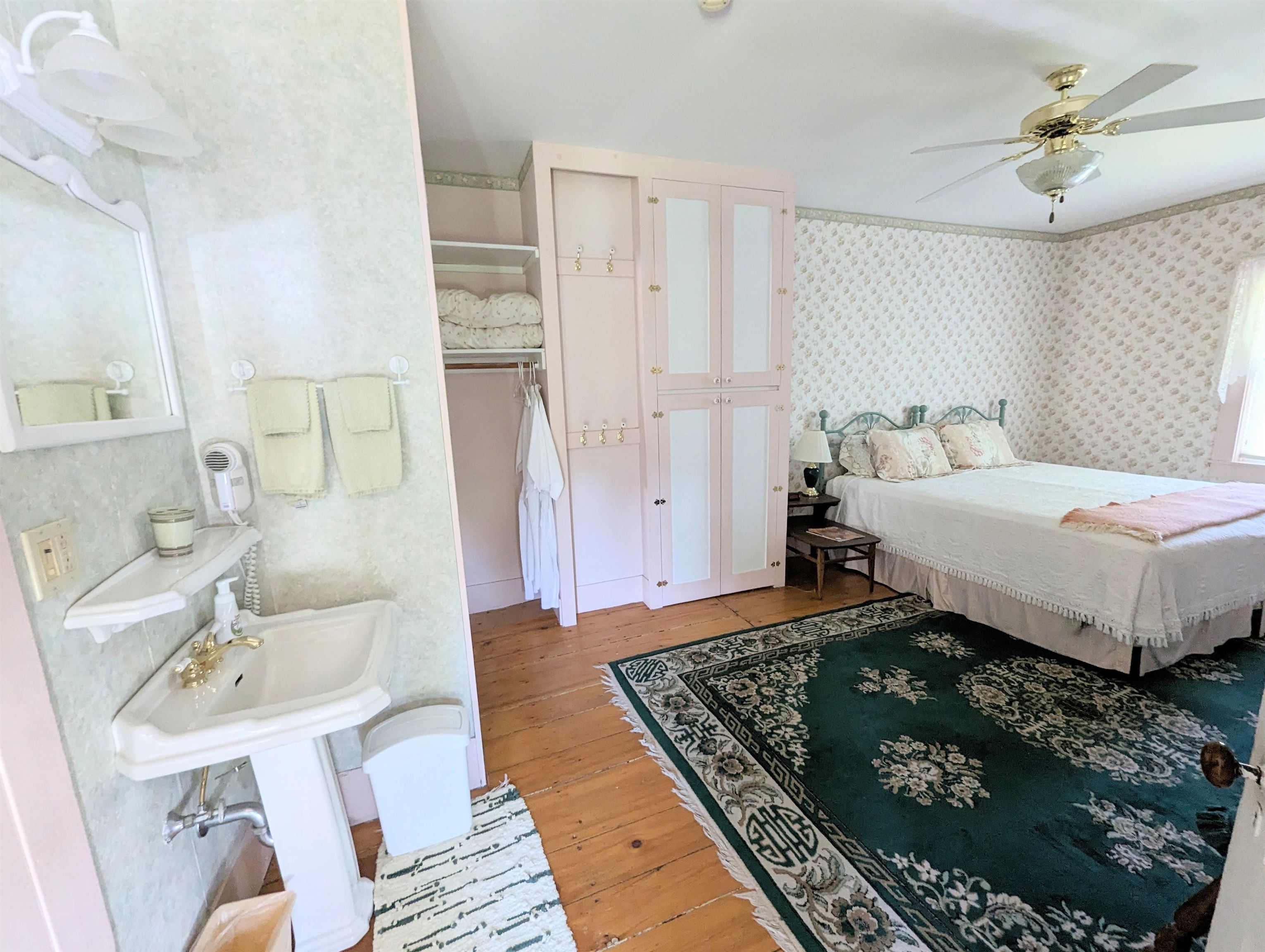 1573 Highway 5 Barnet, VT 05821 - Photo 33 of 36