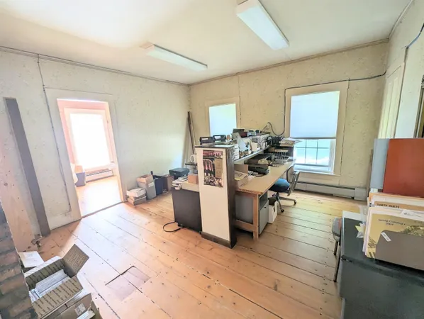 $379,950 | 1573 Highway 5, Barnet, VT 05821