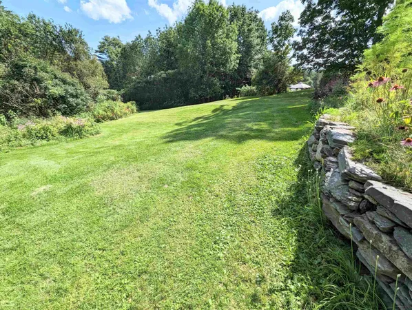 $379,950 | 1573 Highway 5, Barnet, VT 05821