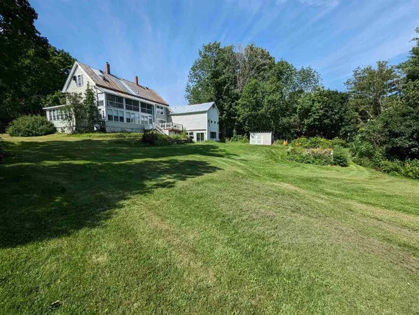$379,950 | 1573 Highway 5, Barnet, VT 05821