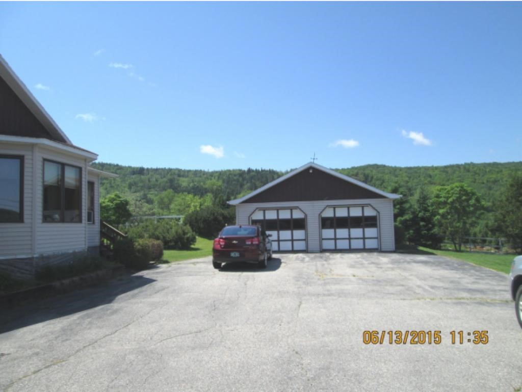 523 Gale Street Canaan, VT 05903 - Photo 3 of 28