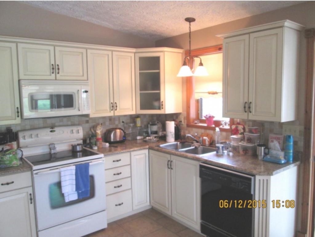 523 Gale Street Canaan, VT 05903 - Photo 9 of 28