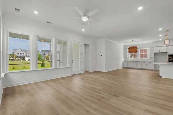 $450,900 | 800 Creek Pointe Drive, Moncks Corner, SC 29461