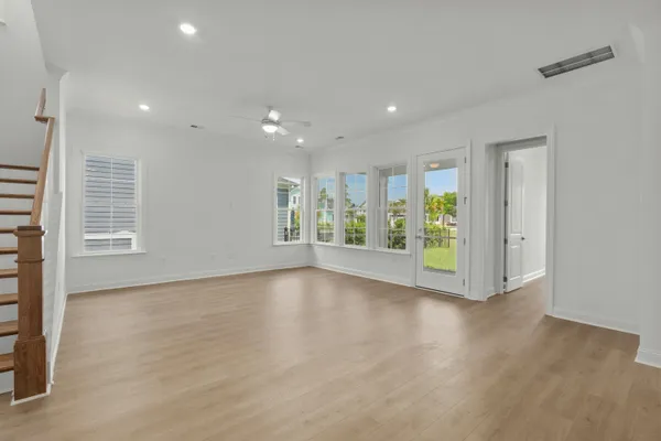 $450,900 | 800 Creek Pointe Drive, Moncks Corner, SC 29461