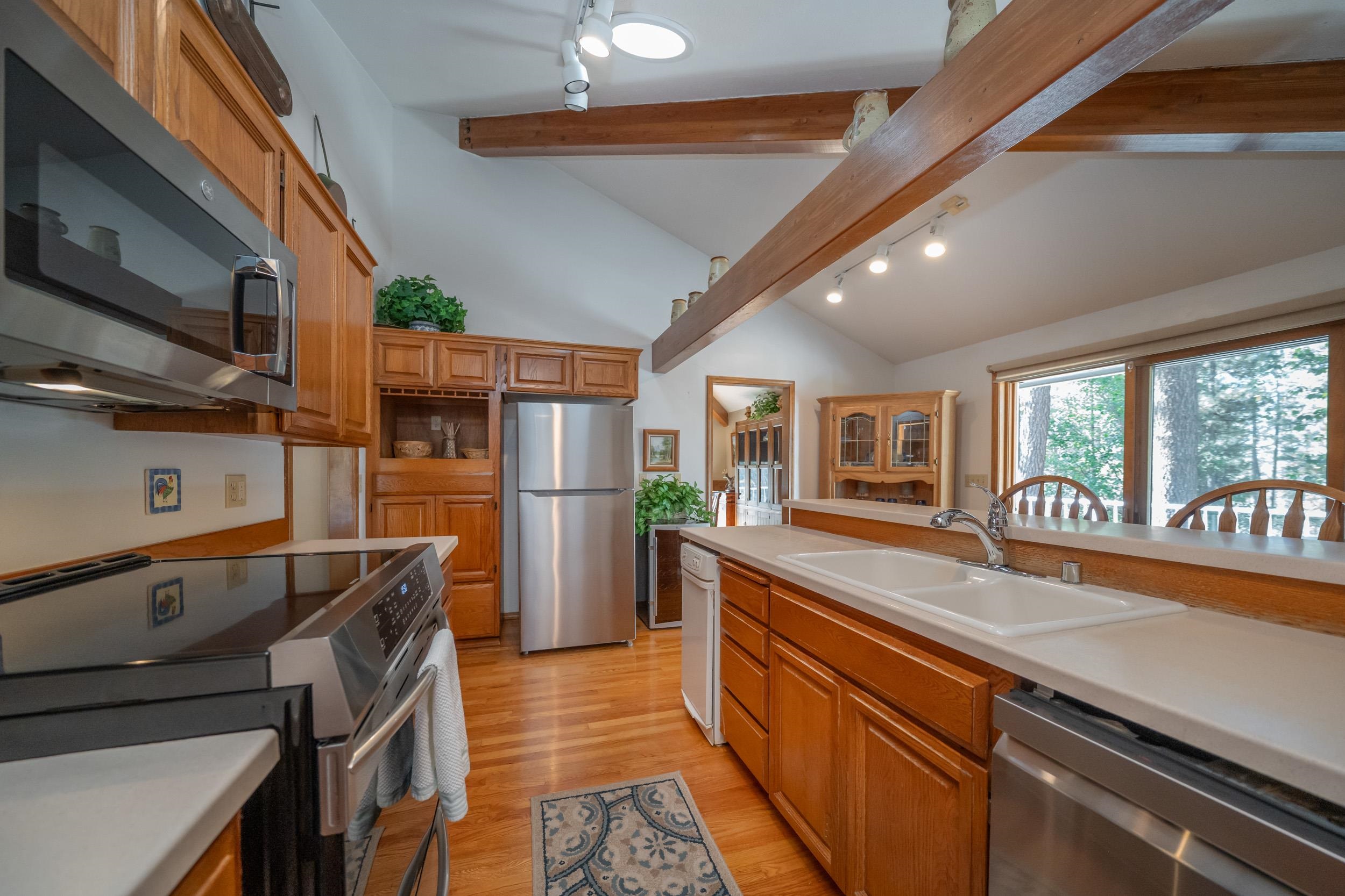 11907 East Midway Road Mead, WA 99021 - Photo 12 of 48 Gallery Image 12