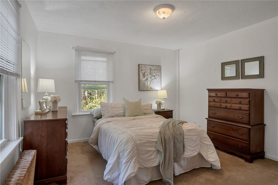 319 Nooseneck Hill Road Exeter, RI 02822 - Photo 22 of 40