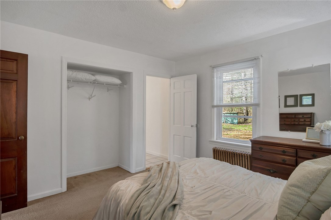 319 Nooseneck Hill Road Exeter, RI 02822 - Photo 24 of 40