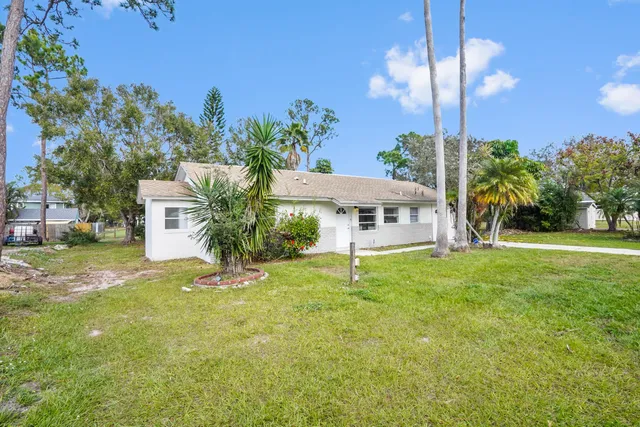 $299,900 | 6802 Ocala Avenue, Fort Pierce, FL 34951