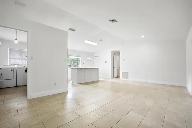 $299,900 | 6802 Ocala Avenue, Fort Pierce, FL 34951