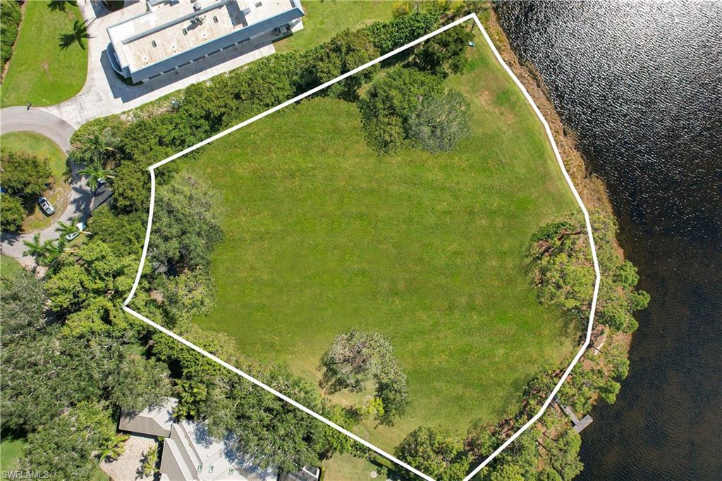 427 Ridge Court Naples, FL 34108 - Photo 45 of 49 a view of a swimming pool