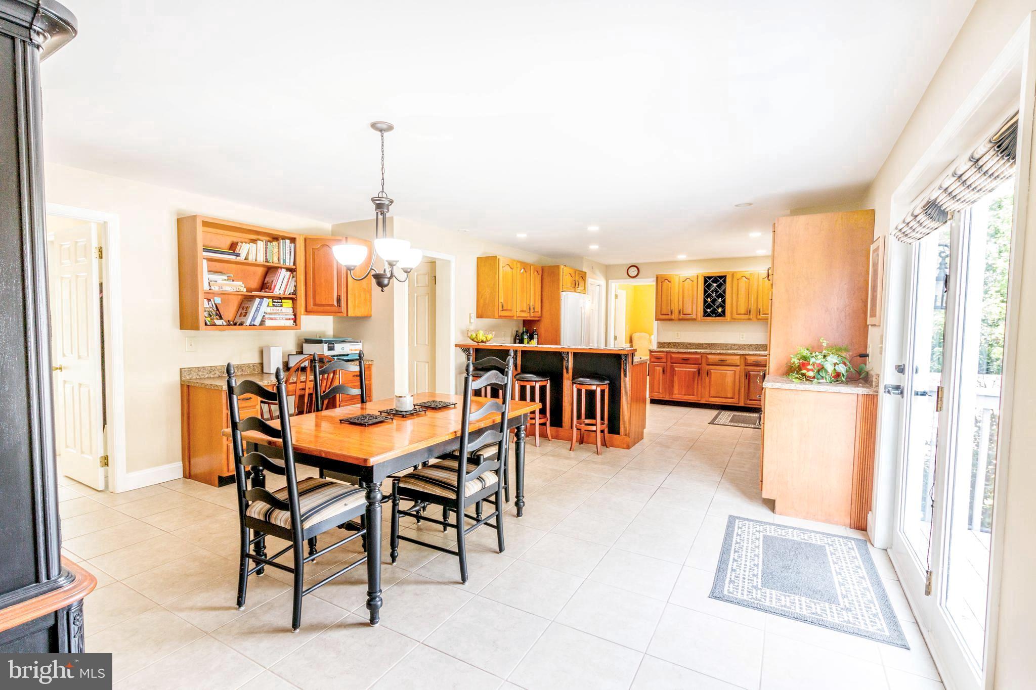 240 Freed Road Harleysville, PA 19438 - Photo 13 of 34 Kitching/Dining Area