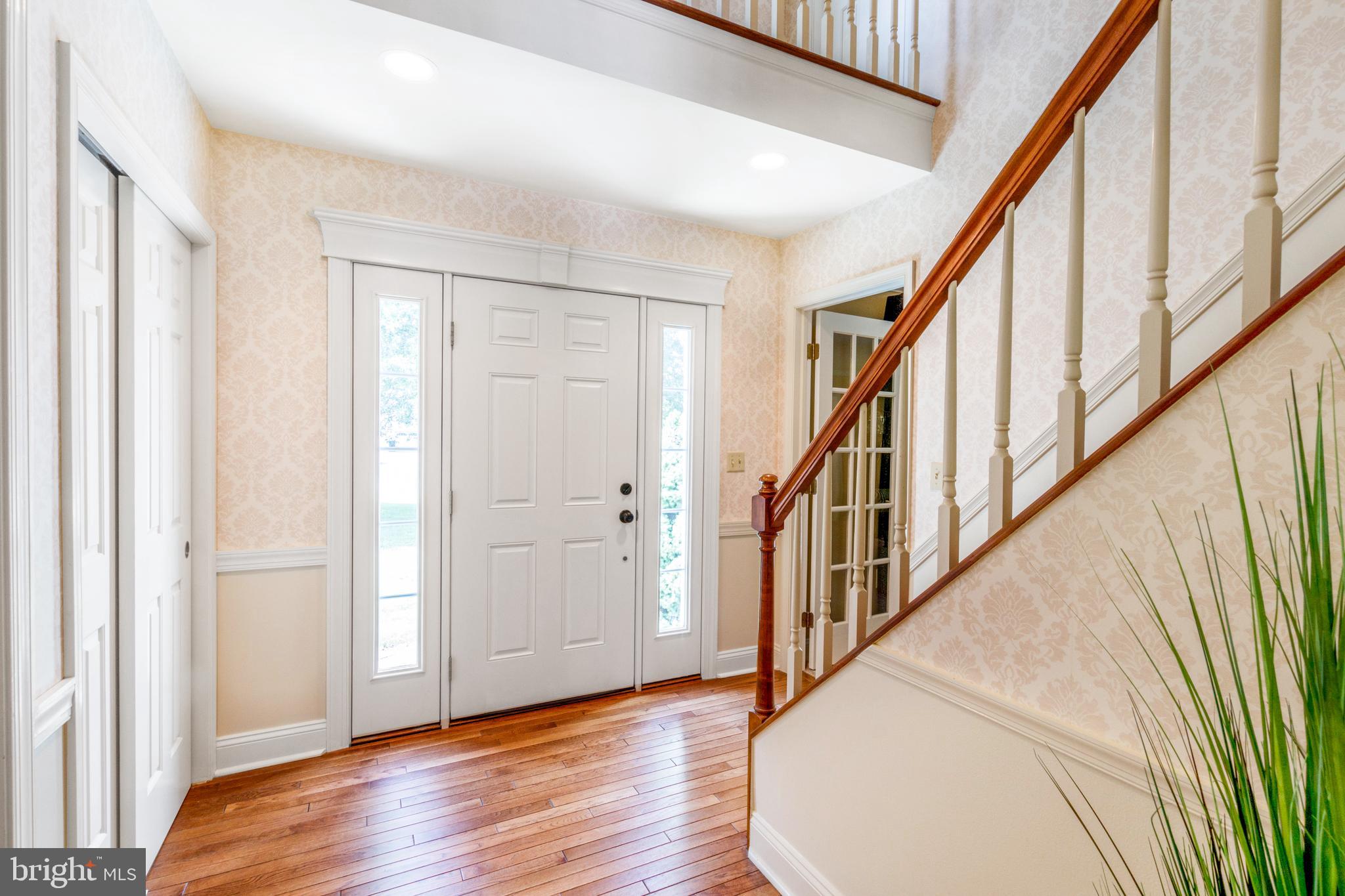 240 Freed Road Harleysville, PA 19438 - Photo 7 of 34 Foyer