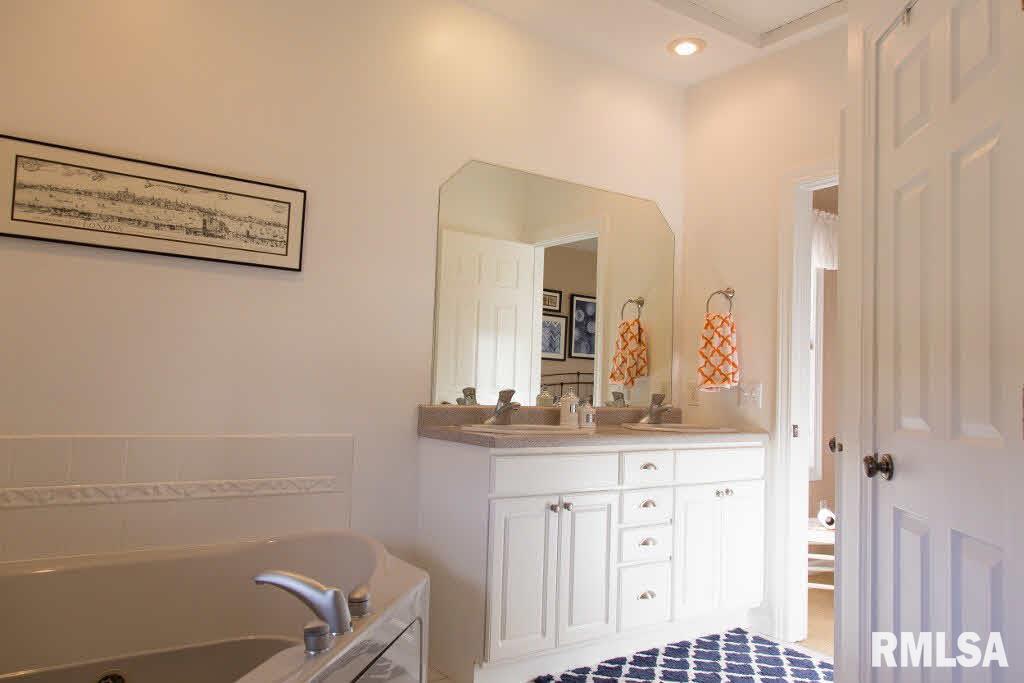 12224 Rte 84 North Port Byron, IL 61275 - Photo 14 of 24 Gallery Image 14