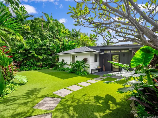 $5,700,000 | 133 Kuailima Drive, Kailua, HI 96734