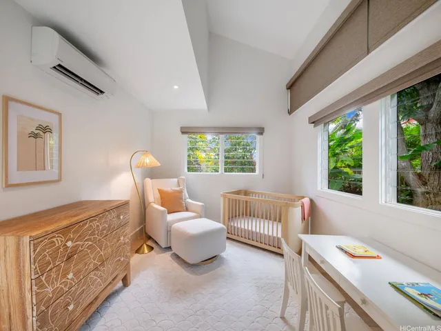 $5,700,000 | 133 Kuailima Drive, Kailua, HI 96734