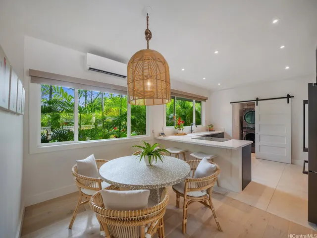 $5,700,000 | 133 Kuailima Drive, Kailua, HI 96734