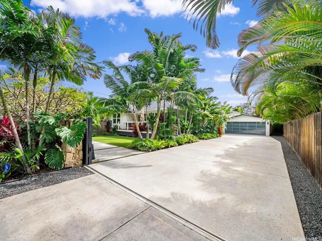 $5,700,000 | 133 Kuailima Drive, Kailua, HI 96734