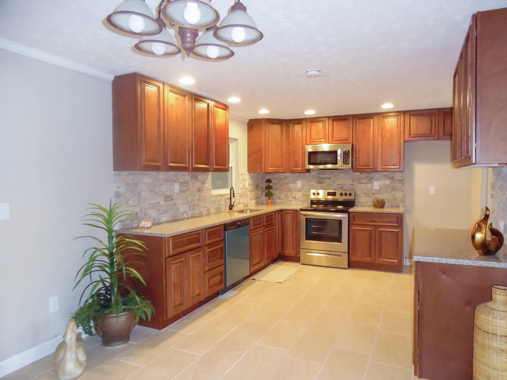 306 South Apache Road Clinton, TN 37716 - Photo 8 of 39 New Stainless Steel appliances