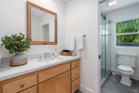 $3,950,000 | 2501 Pinot Way, St. Helena, CA 94574