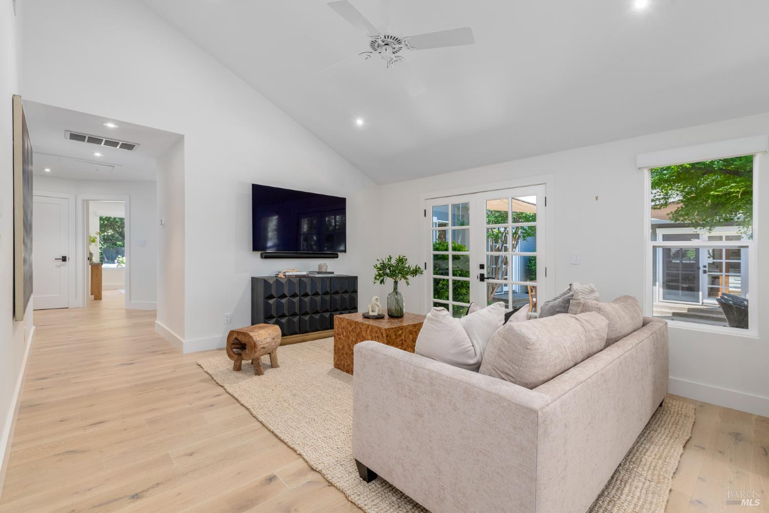 2501 Pinot Way St. Helena, CA 94574 - Photo 41 of 65