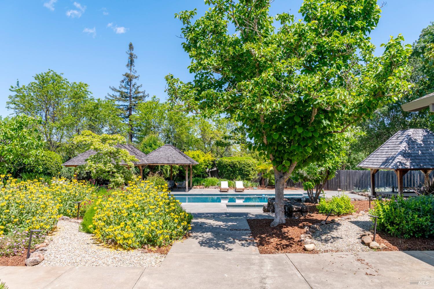 2501 Pinot Way St. Helena, CA 94574 - Photo 57 of 65