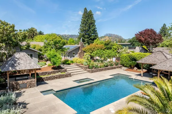 $3,950,000 | 2501 Pinot Way, St. Helena, CA 94574
