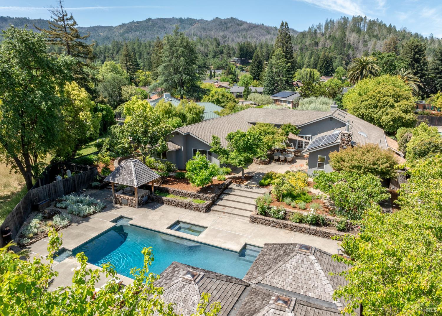 2501 Pinot Way St. Helena, CA 94574 - Photo 62 of 65