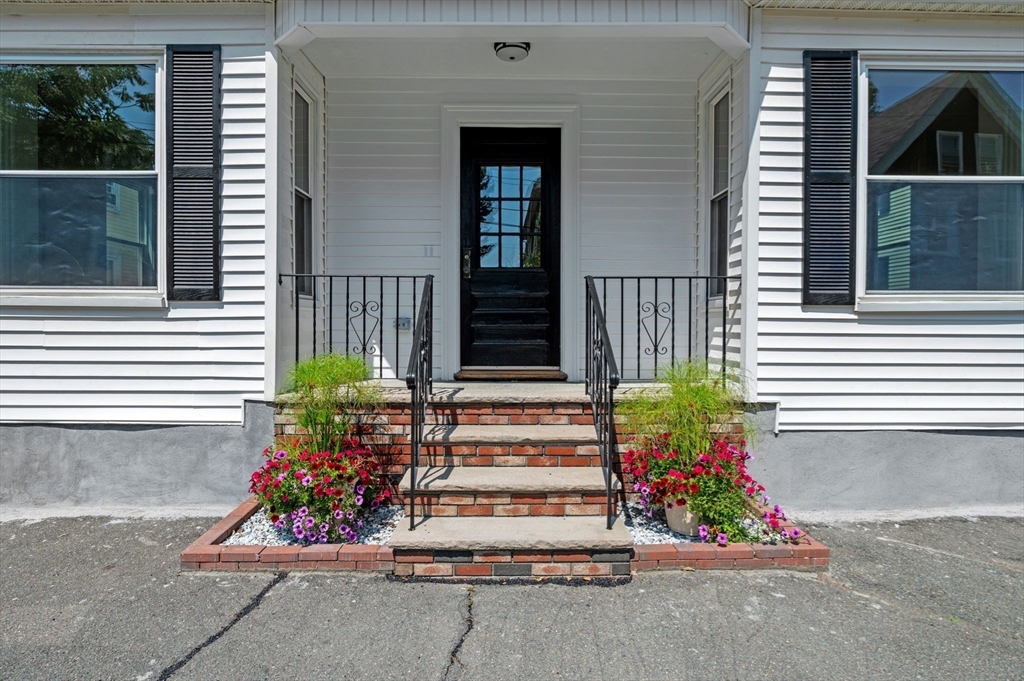 8 Cushing Street, Unit 1 Salem, MA 01970 - Photo 22 of 35